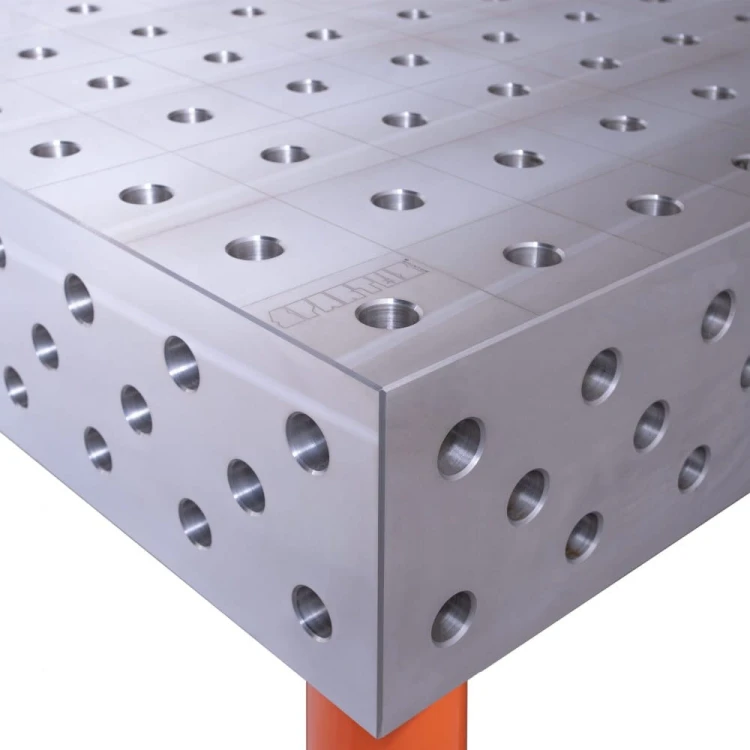 Stół spawalniczy 3D system 28 2400x1200x200 mm żeliwo Ferros